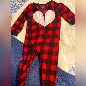 EUC Carter’s 18 month zip warm PJ’s.